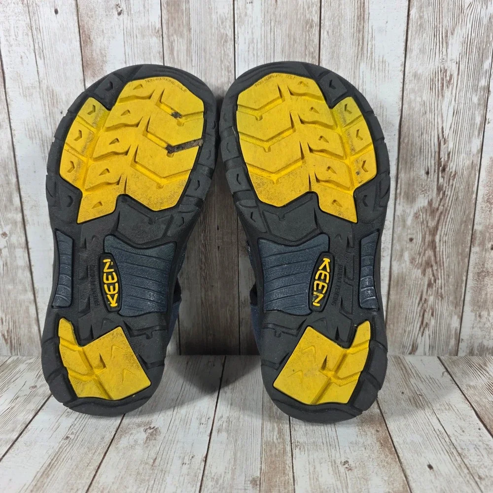 Keen Newport‎ H2 Navy Blue Waterproof Sport Sandals Kids Size 4 US 37 EU